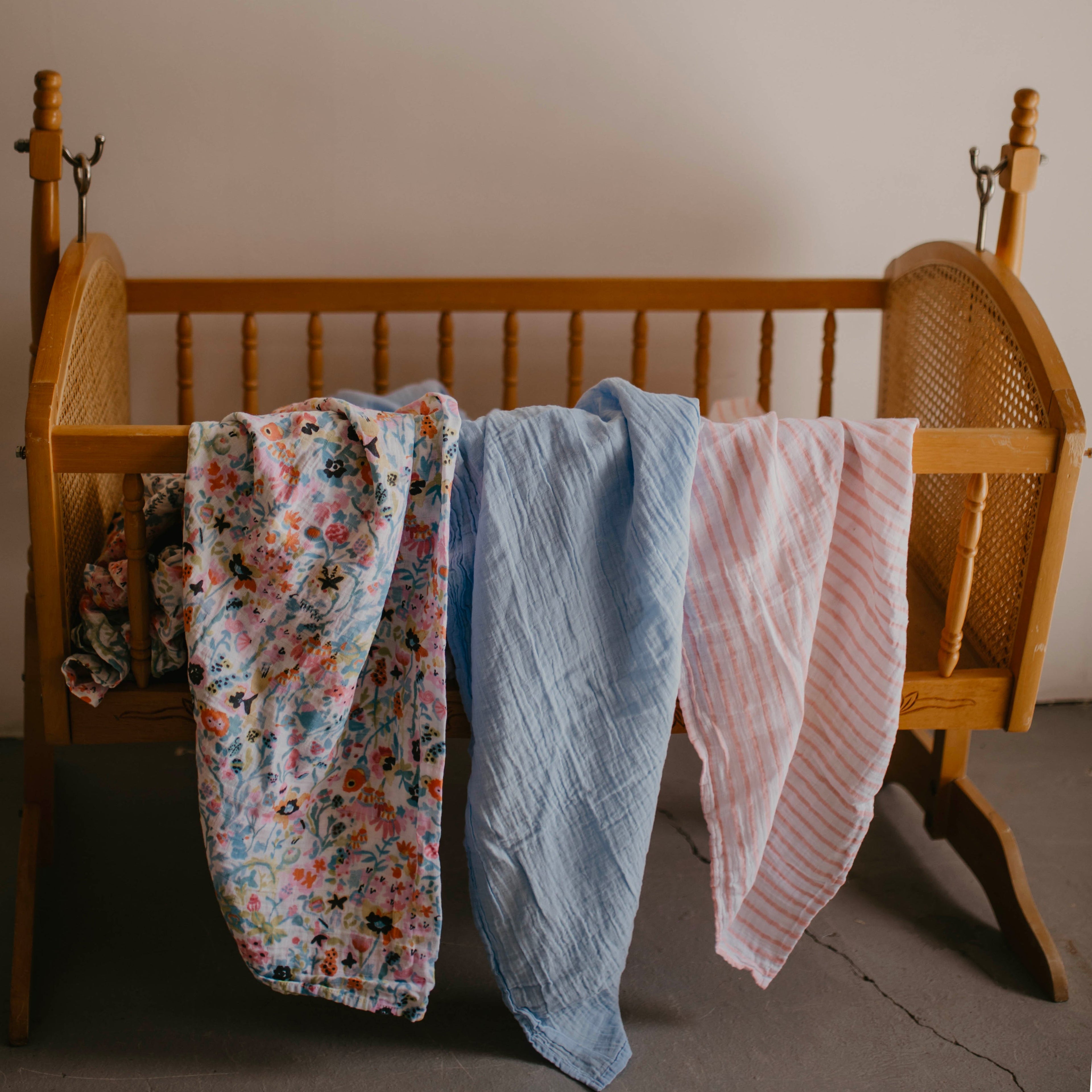 Blossom Swaddle Set